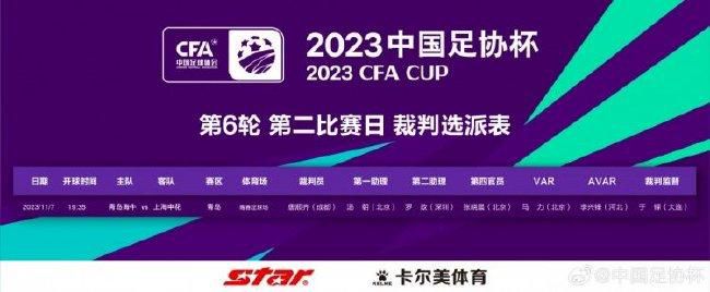 小姐娇媚的安抚