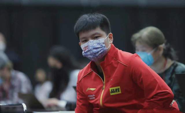 在线播放人成午夜免费视频