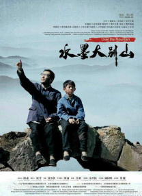 边摸边吃奶视频